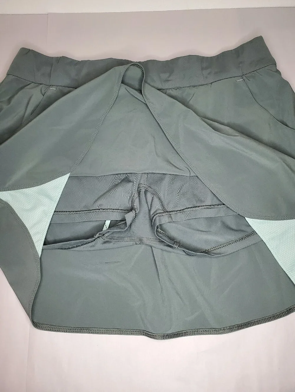 Columbia Women's Golf Skort Size XL